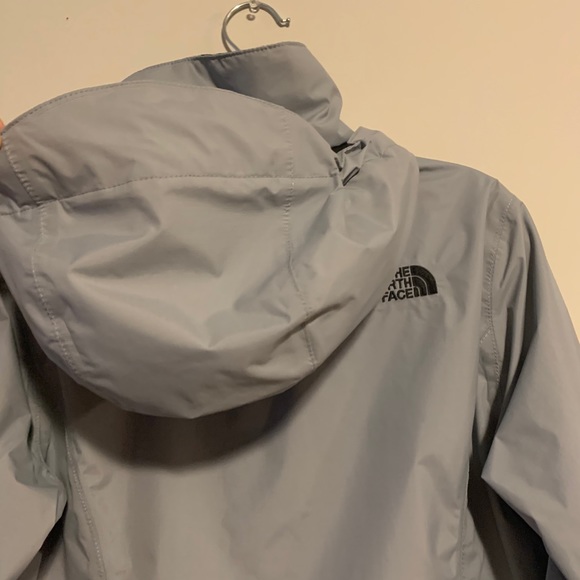 North Face Rain Coat with a Logo - Picture 9 of 16
